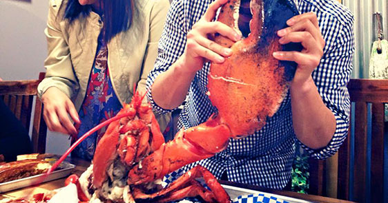 This 17 Pound Lobster Costs $200, Is Older Than Your Grandma, And Looks Delicious
