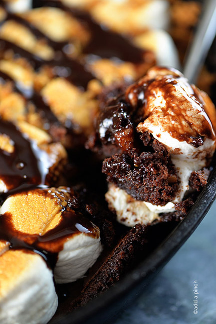 Skillet Brownies S’mores